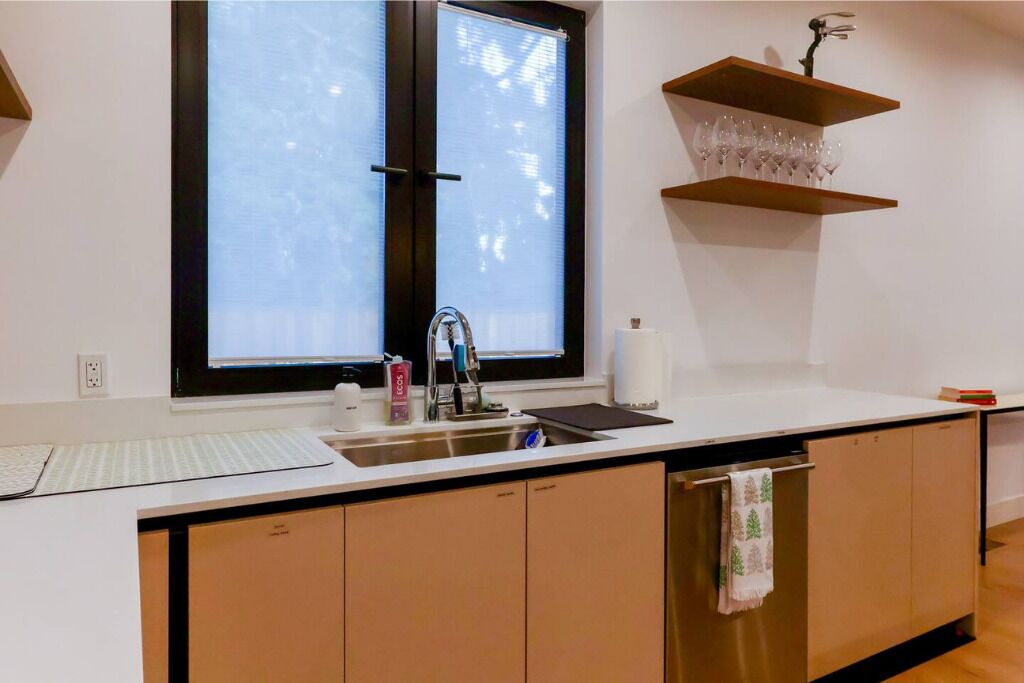 Photo of Kitchen in East Palo Alto