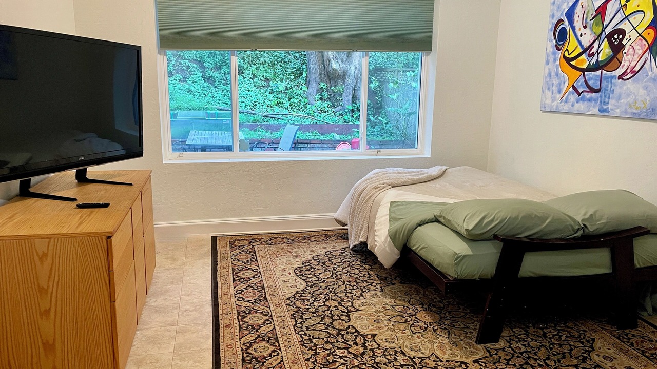 Photo of Bedroom in Mount Davidson