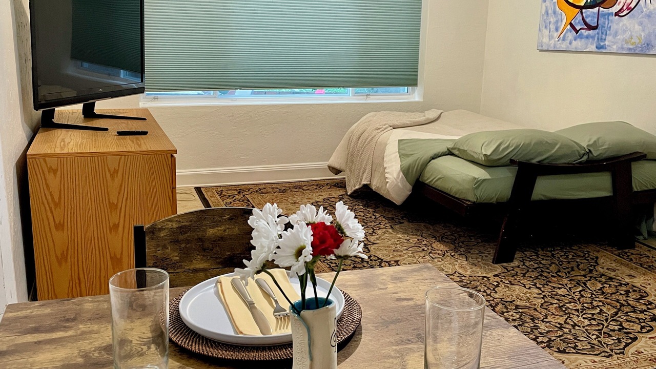 Photo of Bedroom in Mount Davidson
