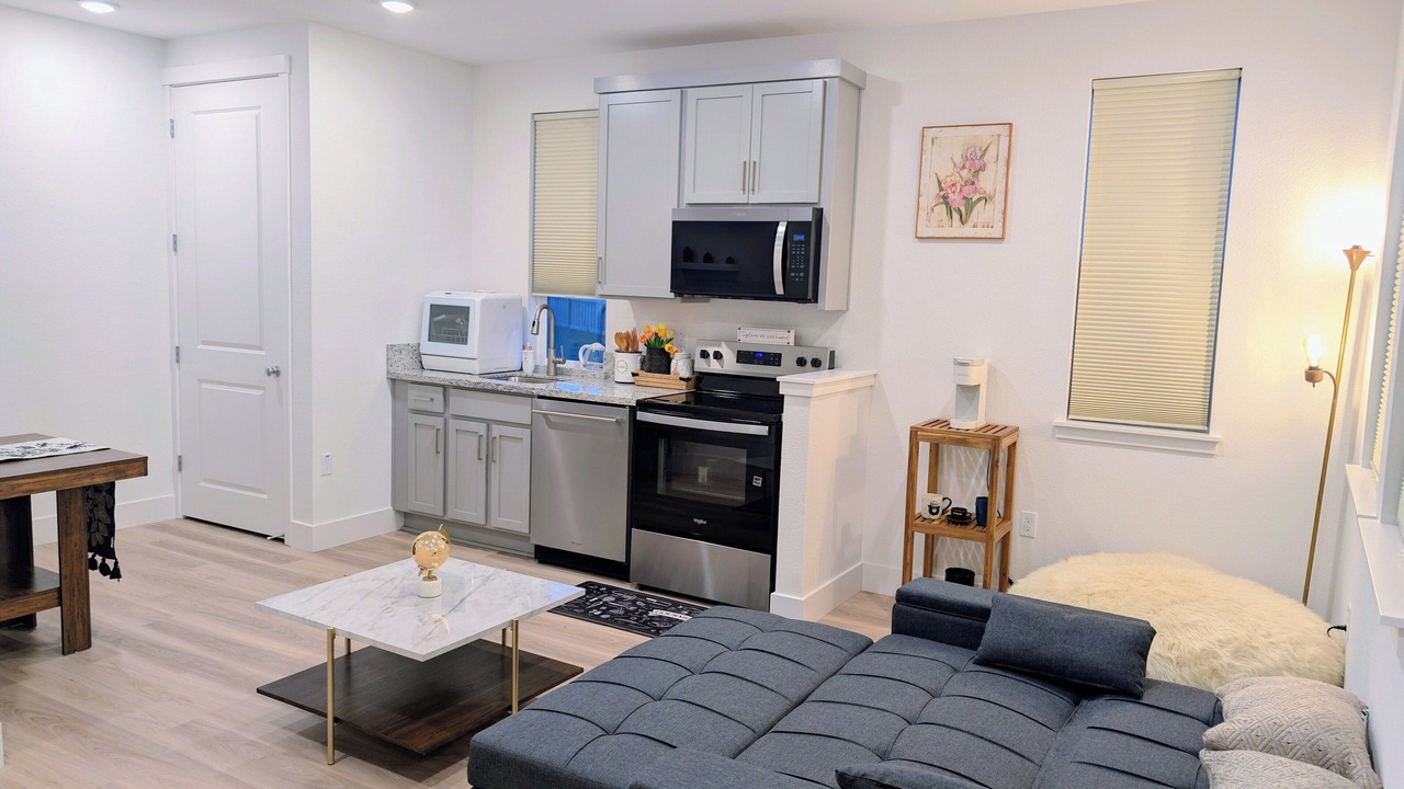 Photo of Livingroom in Tracy