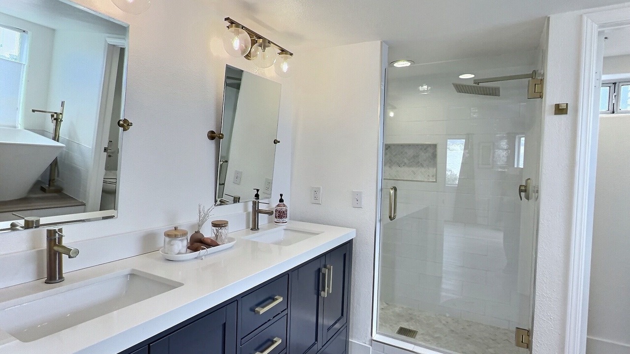 Photo of Bathroom in Downtown