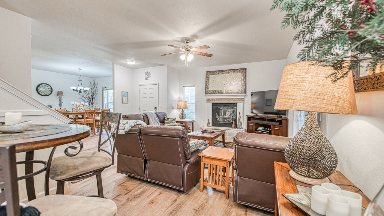 Photo of Livingroom in Bass Lake