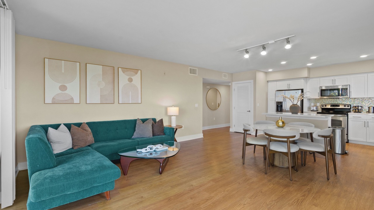 Photo of Livingroom in Marina del Rey