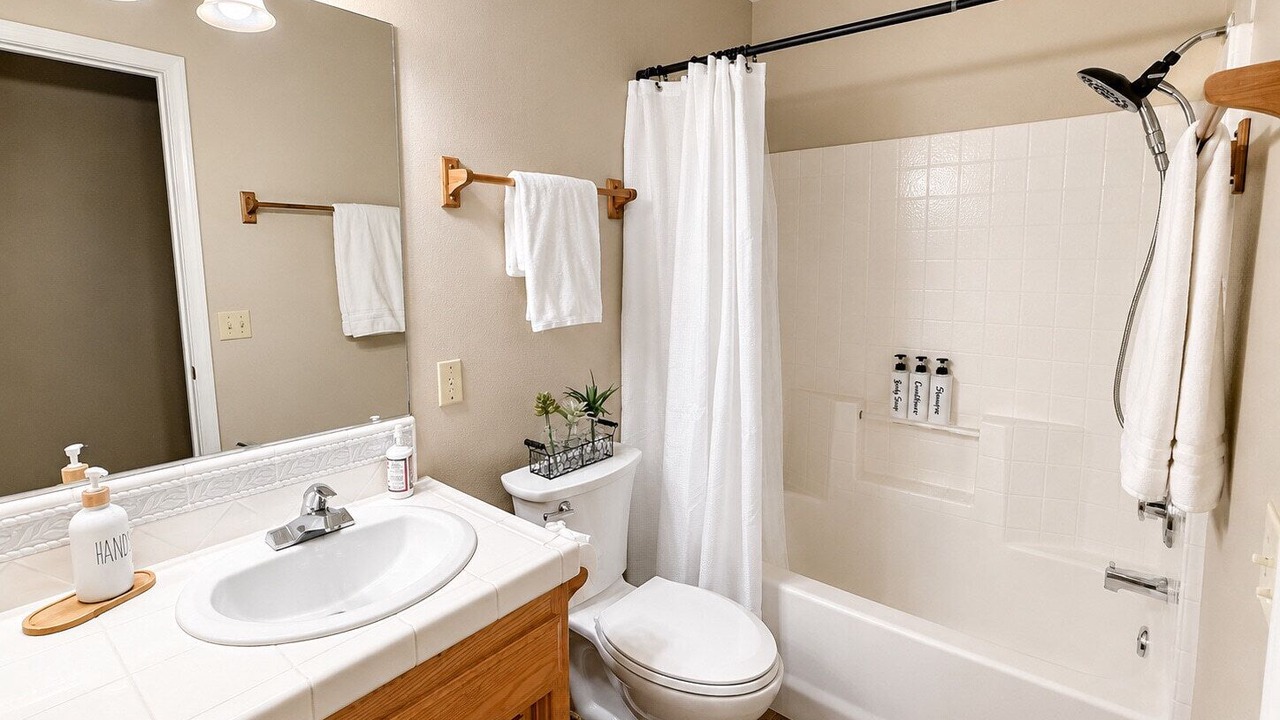 Photo of Bathroom in Templeton