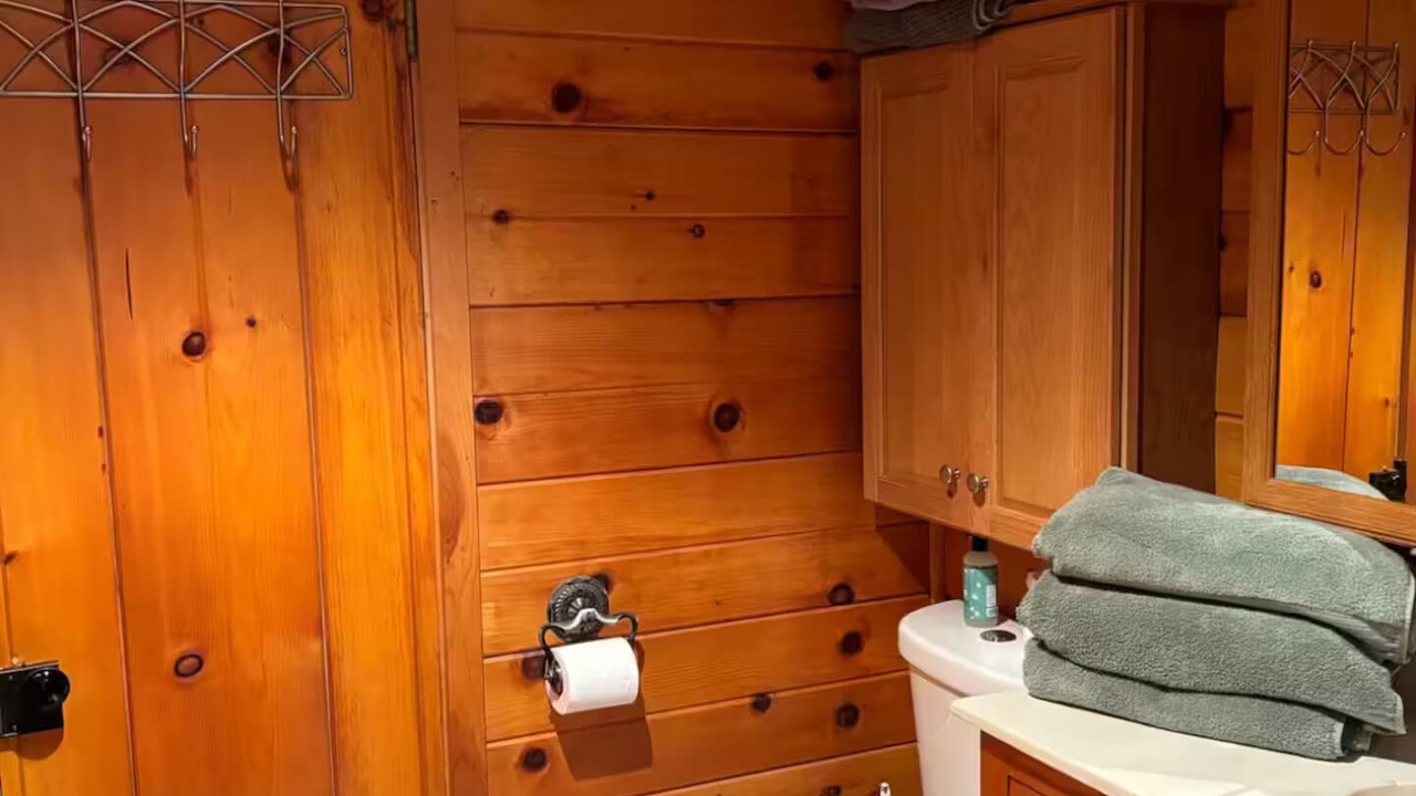 Photo of Bathroom in California Hot Springs