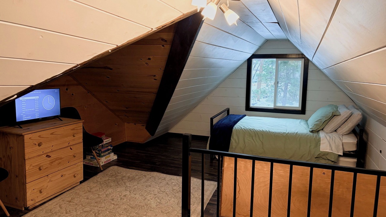 Photo of Bedroom in Twain Harte