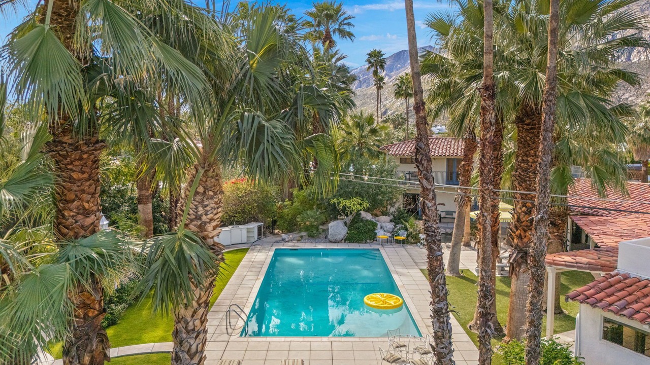Photo of Outdoor in Warm Sands