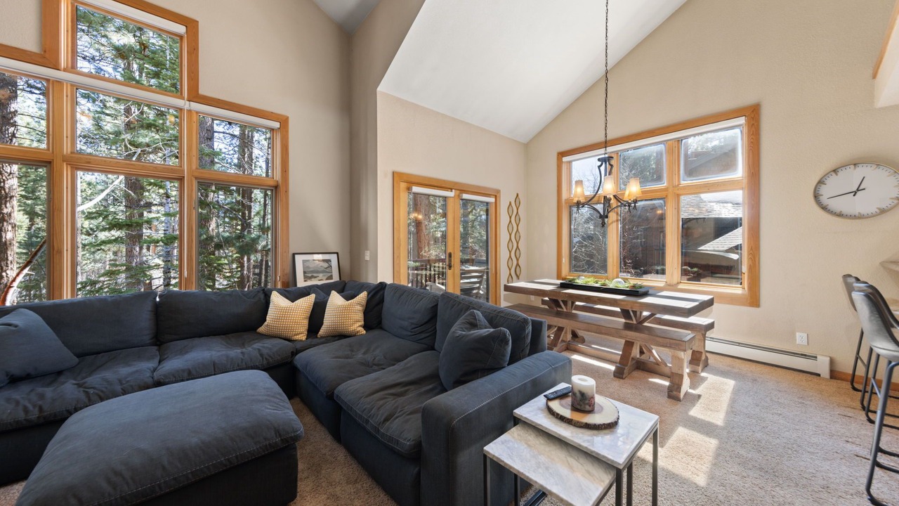 Photo of Livingroom in Incline Village