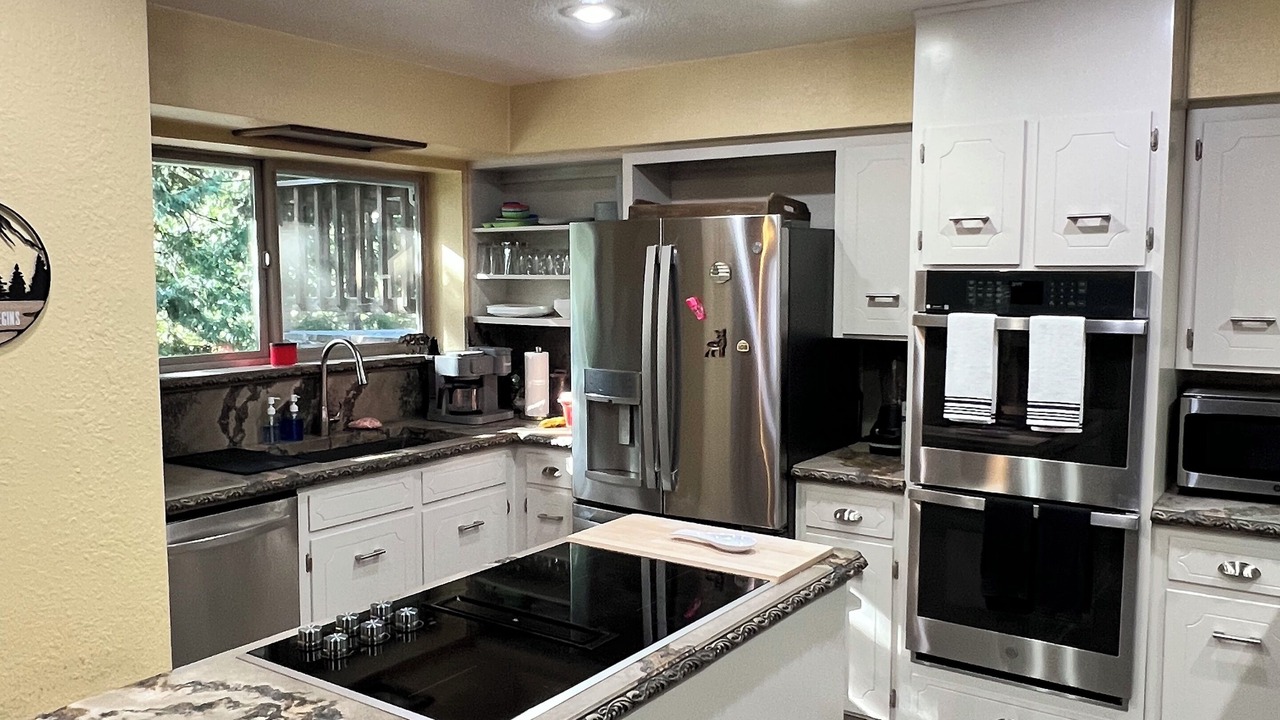 Photo of Kitchen in Mi-Wuk Village