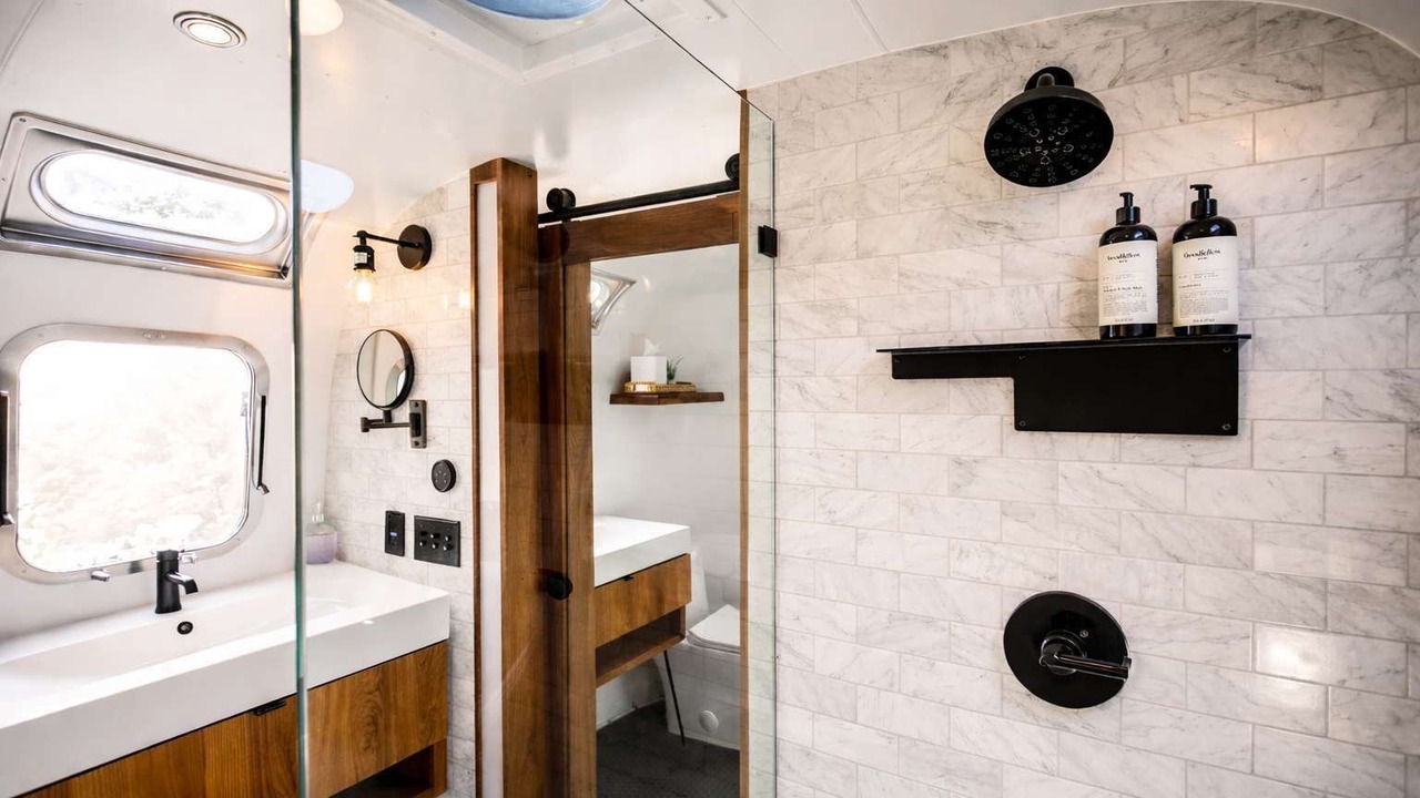 Photo of Bathroom in Coulterville