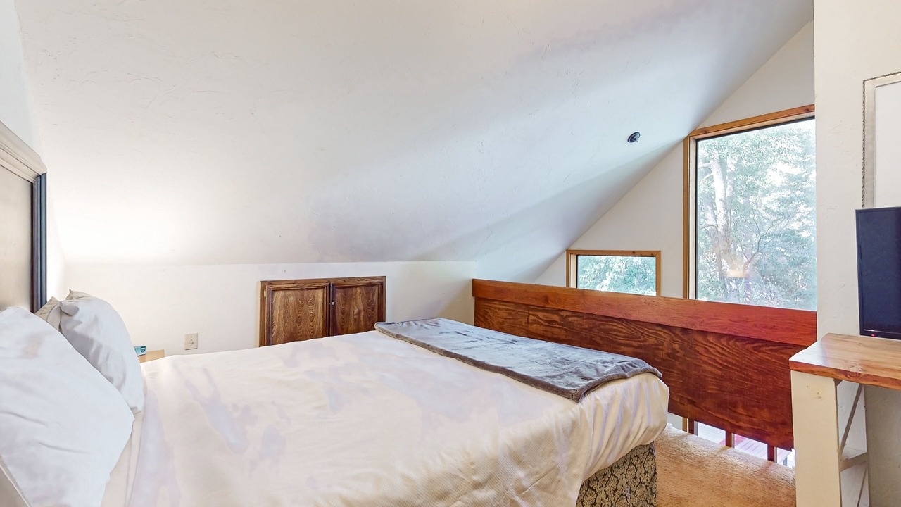 Photo of Bedroom in Fern Valley