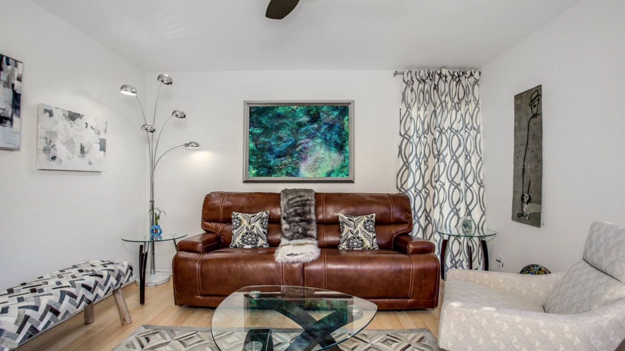 Photo of Livingroom in Sunrise Vista Chino
