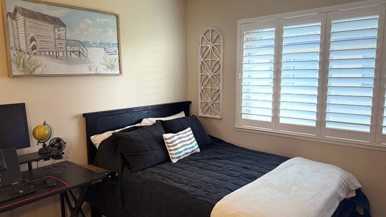 Photo of Bedroom in Downtown
