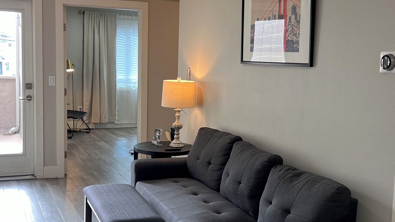 Photo of Livingroom in Staumbaugh Heller