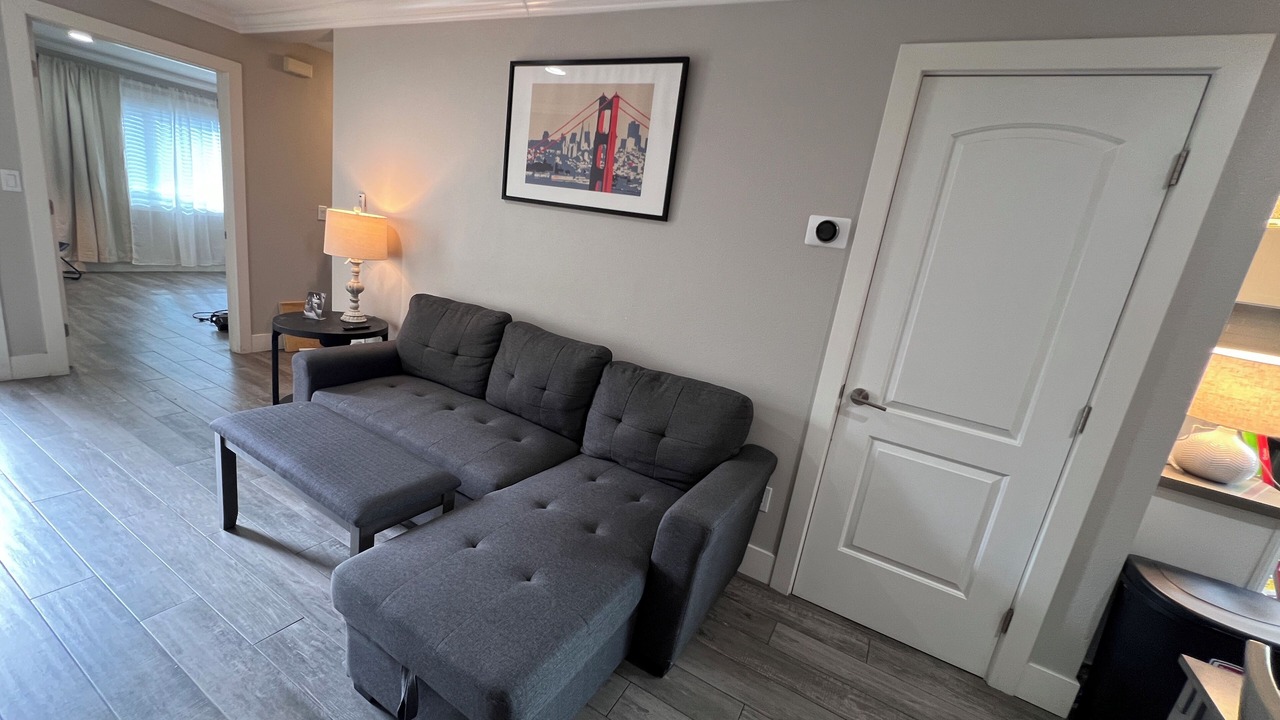 Photo of Livingroom in Staumbaugh Heller