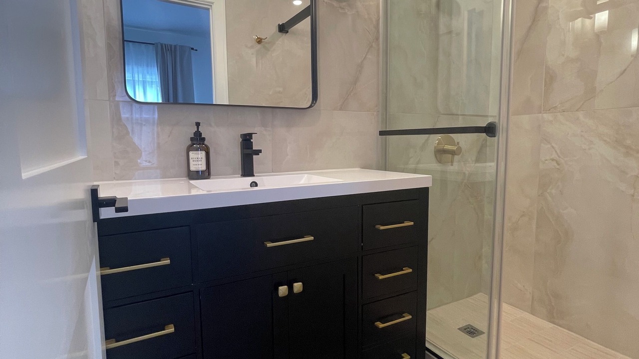 Photo of Bathroom in Russian Hill