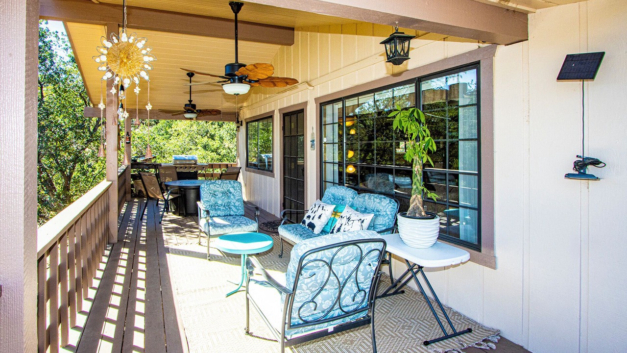 Photo of Patio Balcony in Kernville