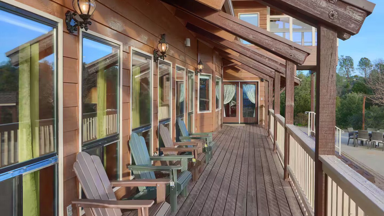 Photo of Patio Balcony in Oakhurst