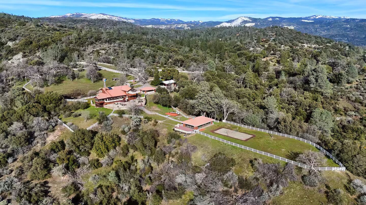 Photo of Outdoor in Oakhurst