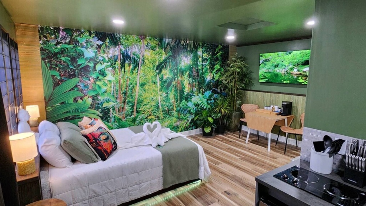 Photo of Bedroom in Midtown