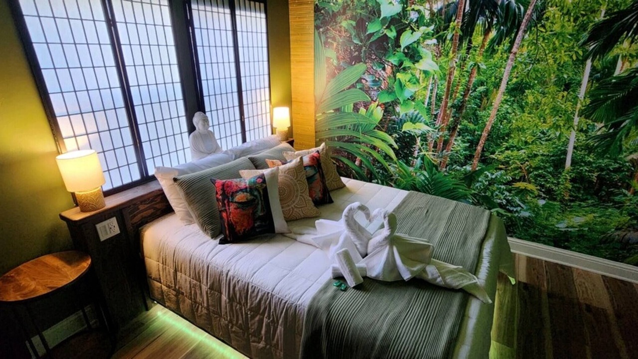 Photo of Bedroom in Midtown