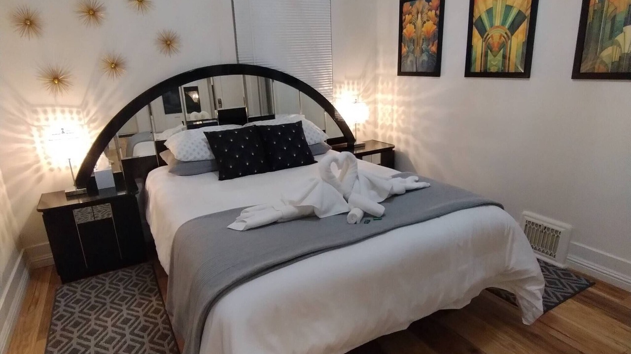 Photo of Bedroom in Midtown