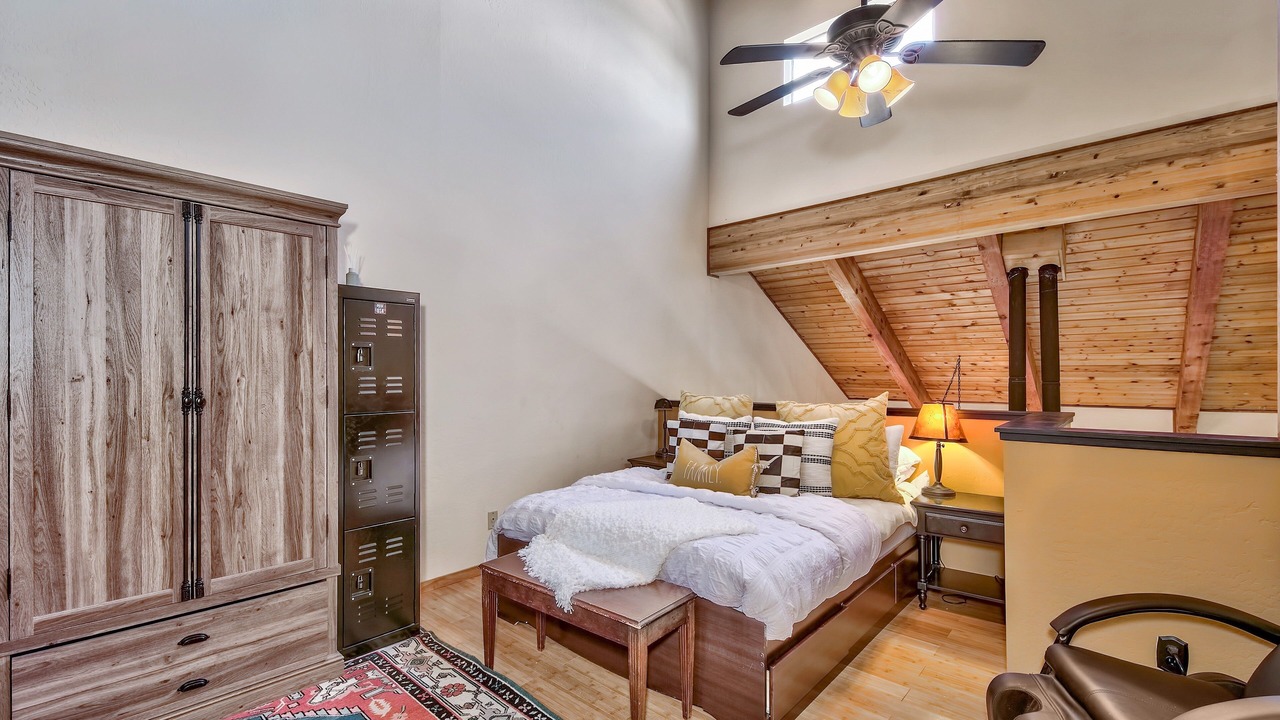 Photo of Bedroom in Tahoe Village