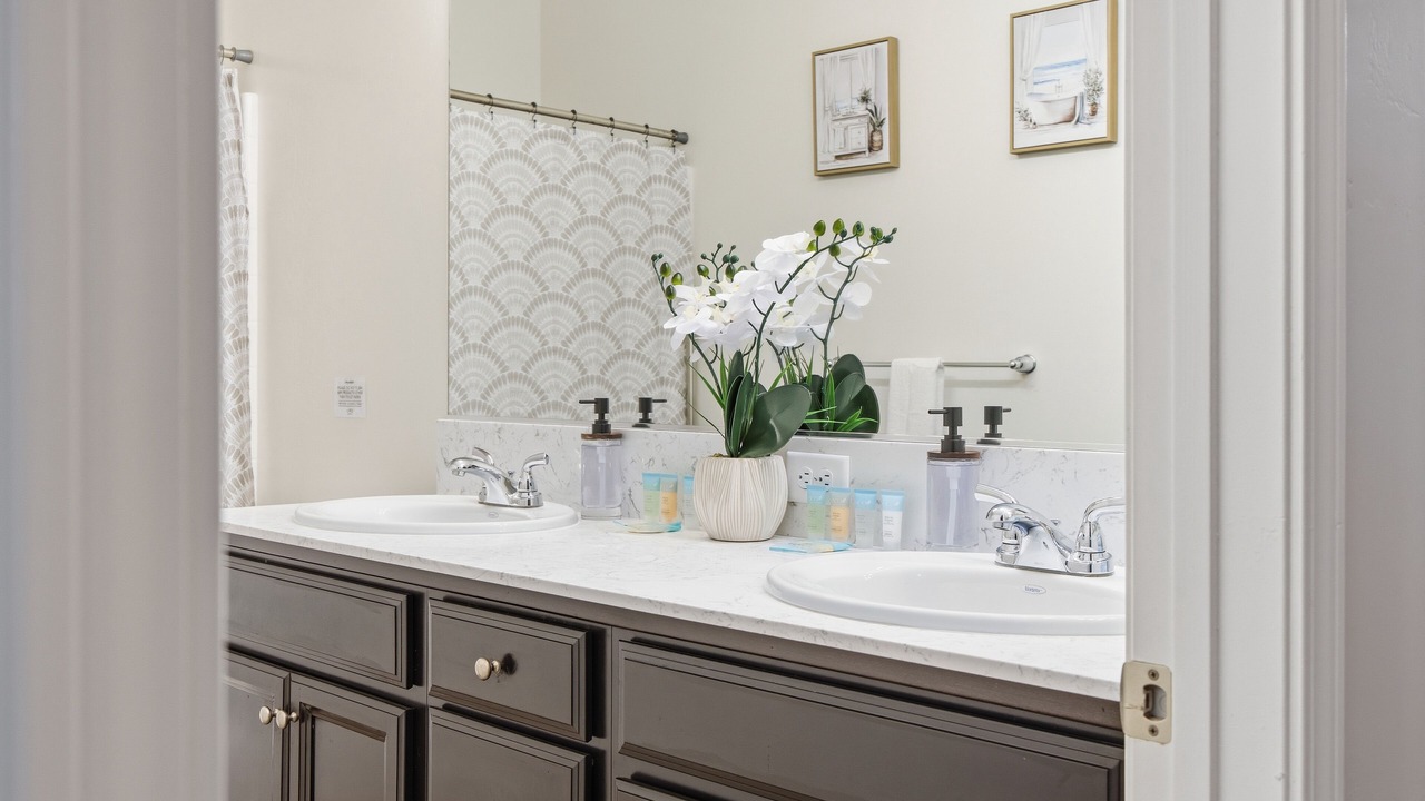 Photo of Bathroom in Greenacres