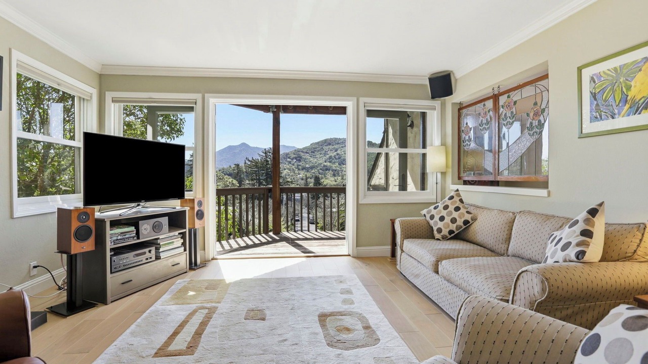 Photo of Bedroom in San Anselmo