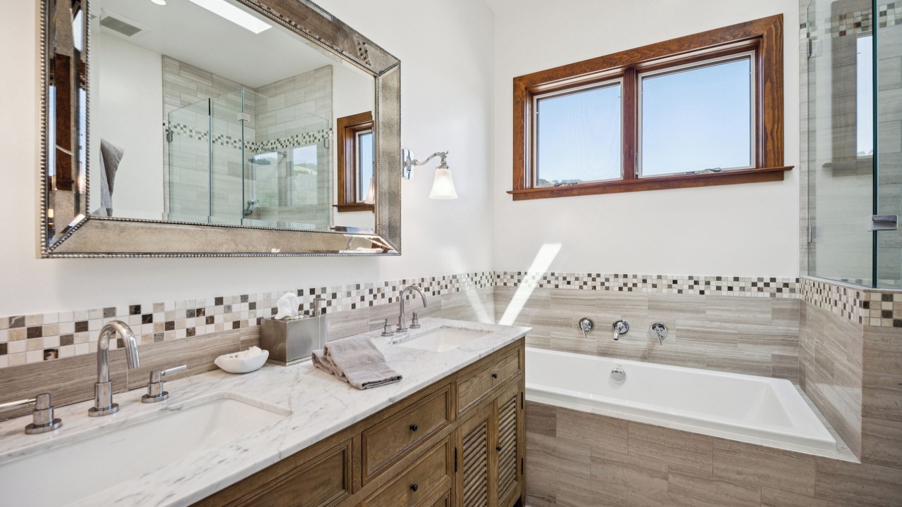 Photo of Bathroom in Stinson Beach