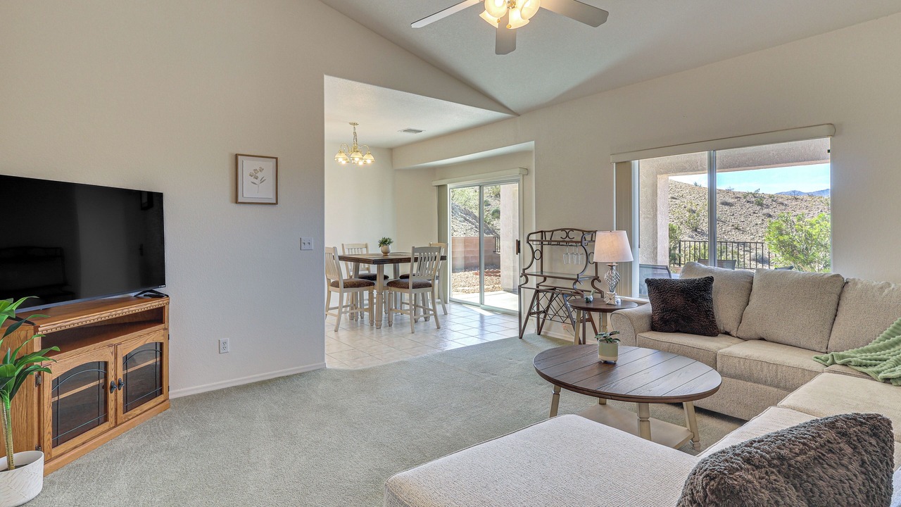 Photo of Livingroom in Bullhead City
