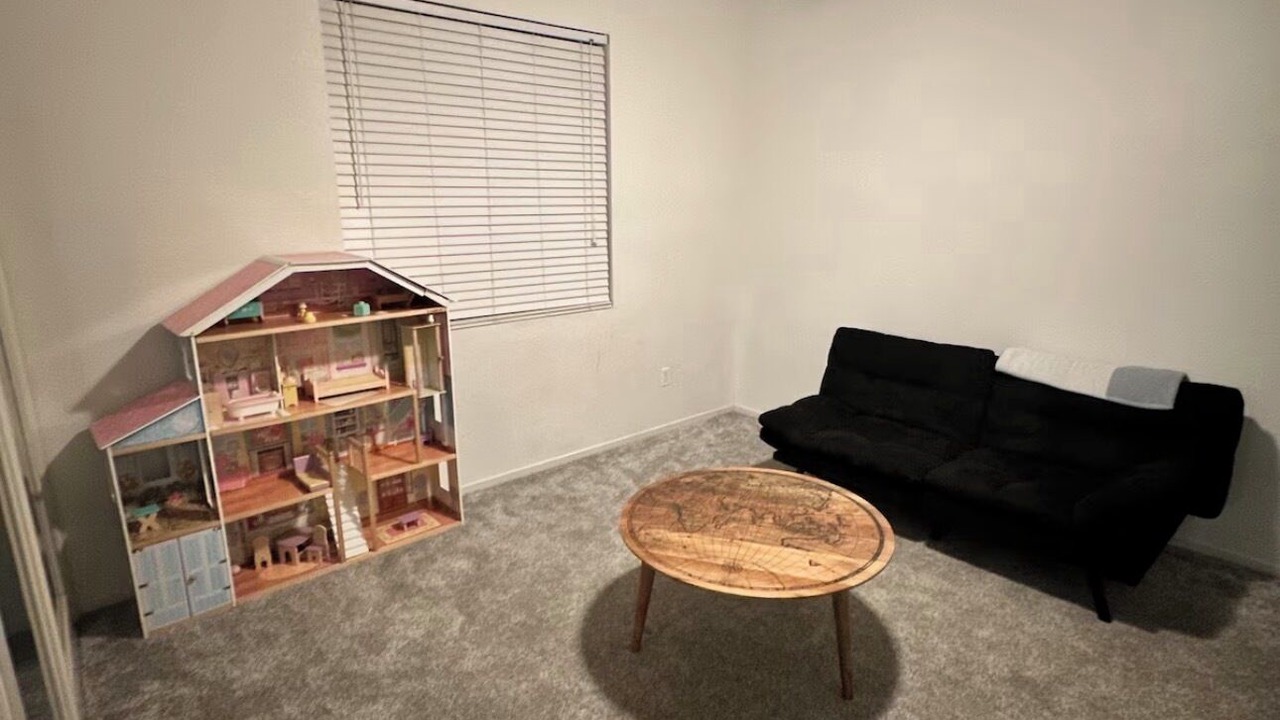Photo of Livingroom in Tulare