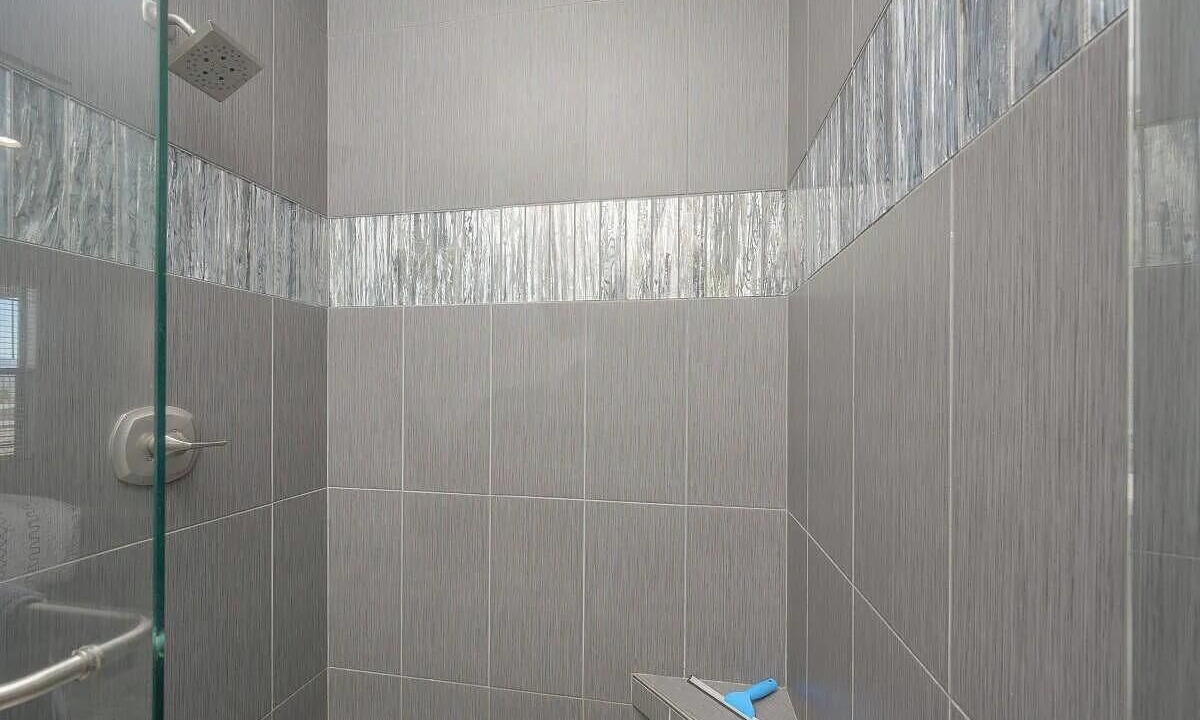Photo of Bathroom in Sunridge Estates