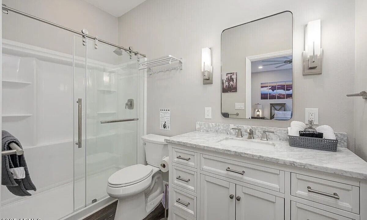 Photo of Bathroom in Sunridge Estates