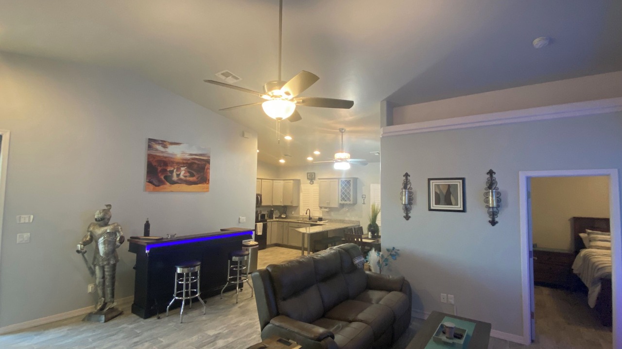 Photo of Livingroom in Sunridge Estates