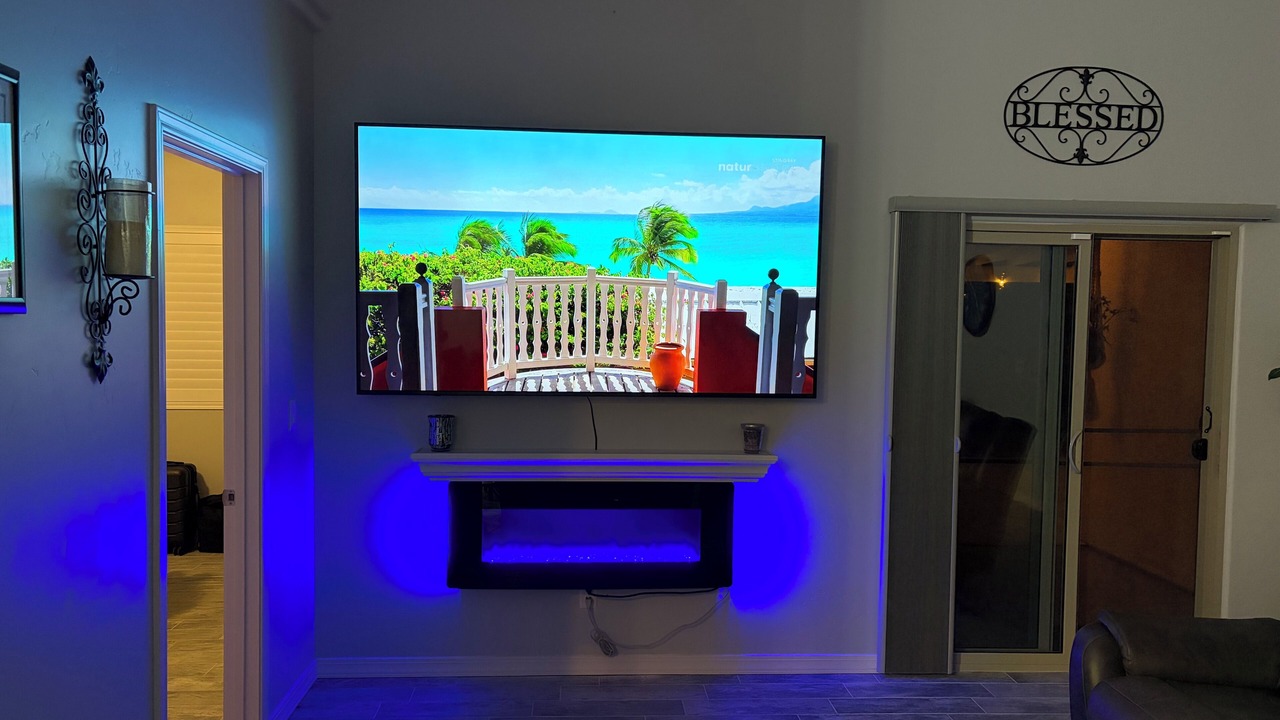 Photo of Livingroom in Sunridge Estates