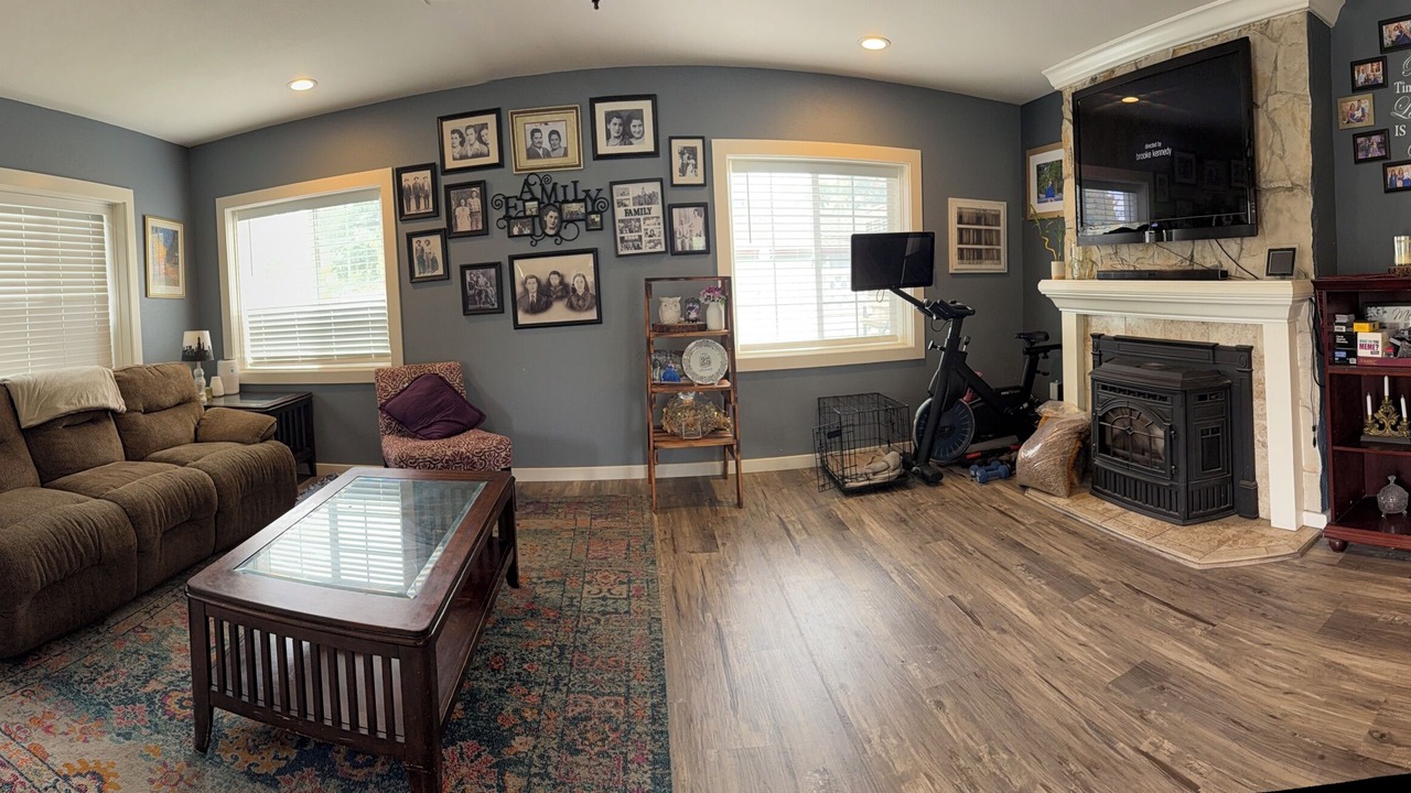 Photo of Livingroom in Bishop