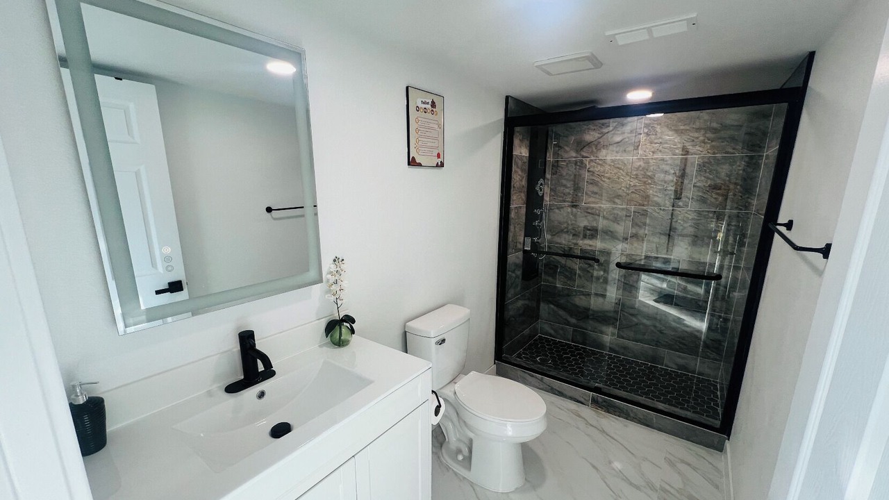 Photo of Bathroom in Townsite