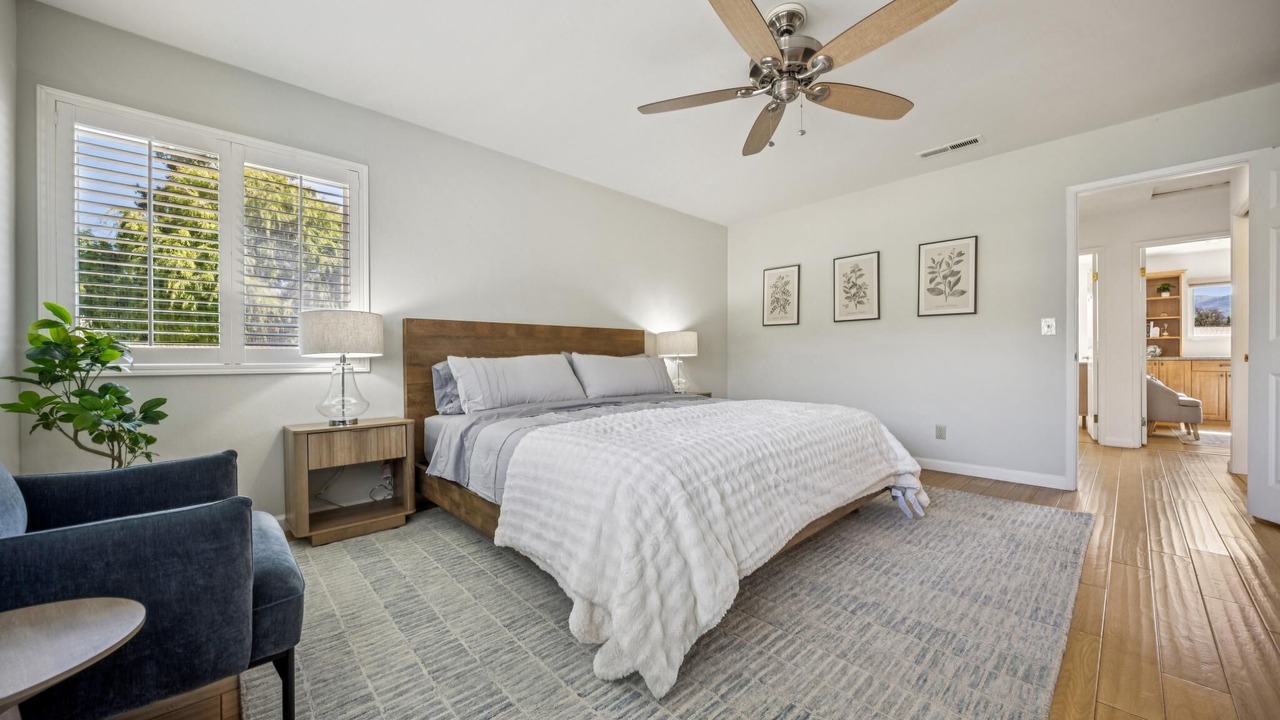 Photo of Bedroom in San Marin