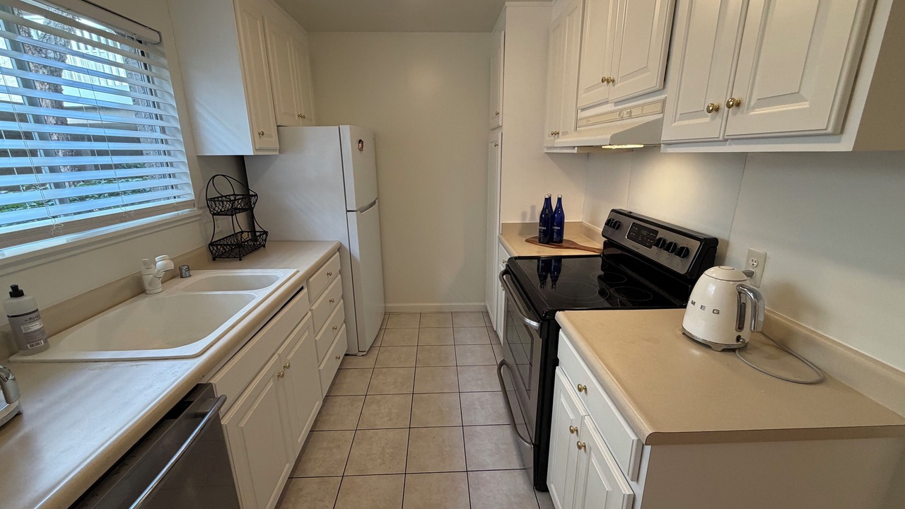 Photo of Kitchen in Sharon Heights