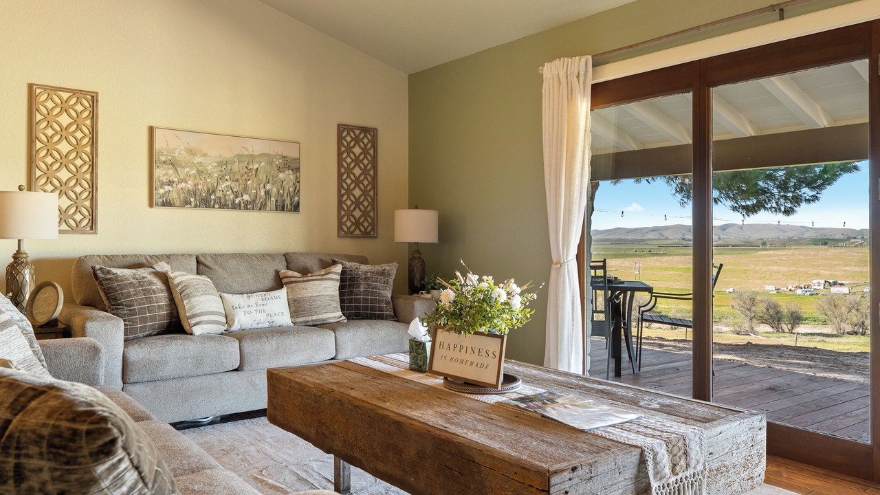 Photo of Livingroom in Paso Robles