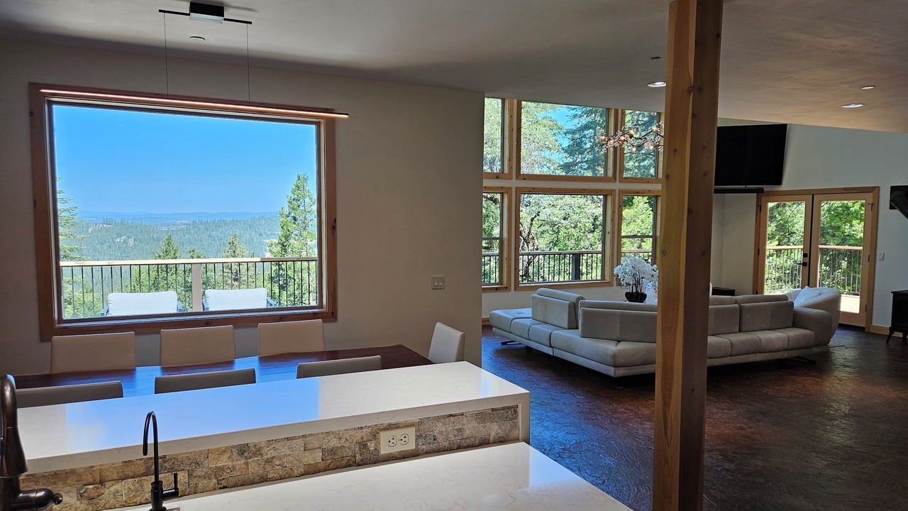 Photo of Livingroom in Mi-Wuk Village