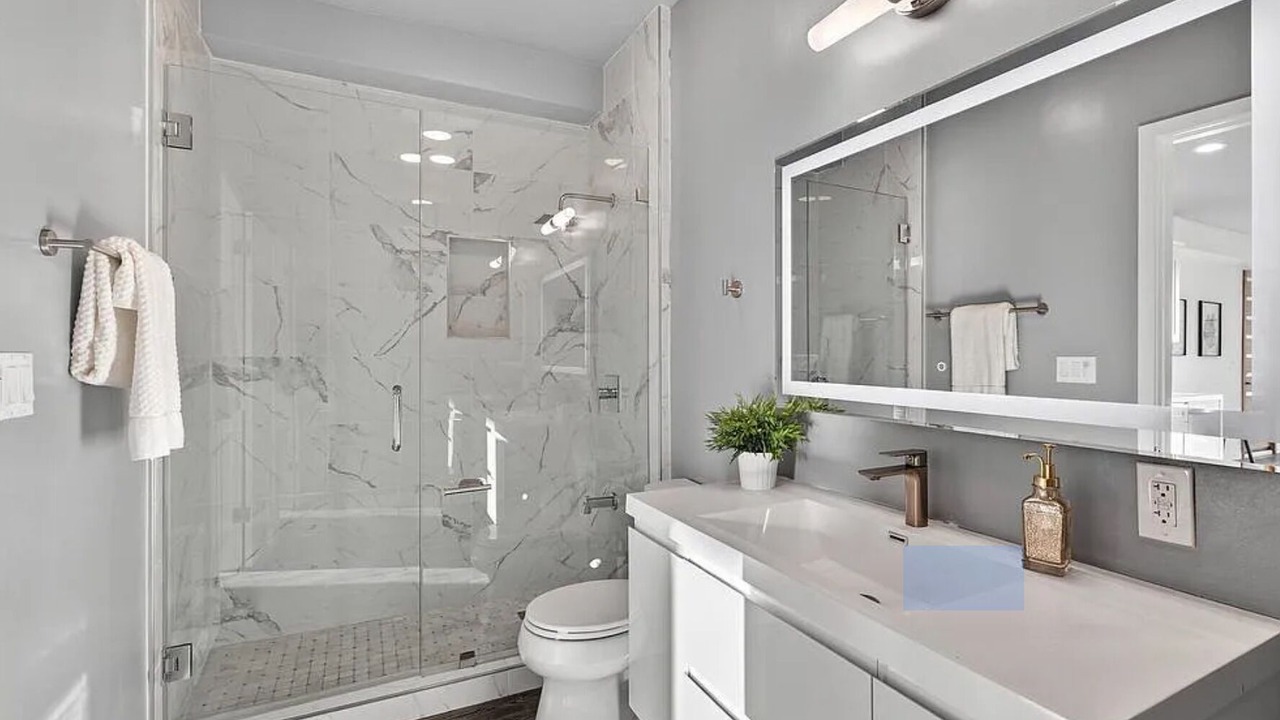 Photo of Bathroom in Elysian Heights