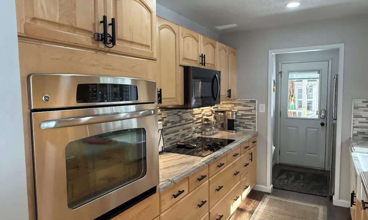 Photo of Kitchen in Sierra Cedars