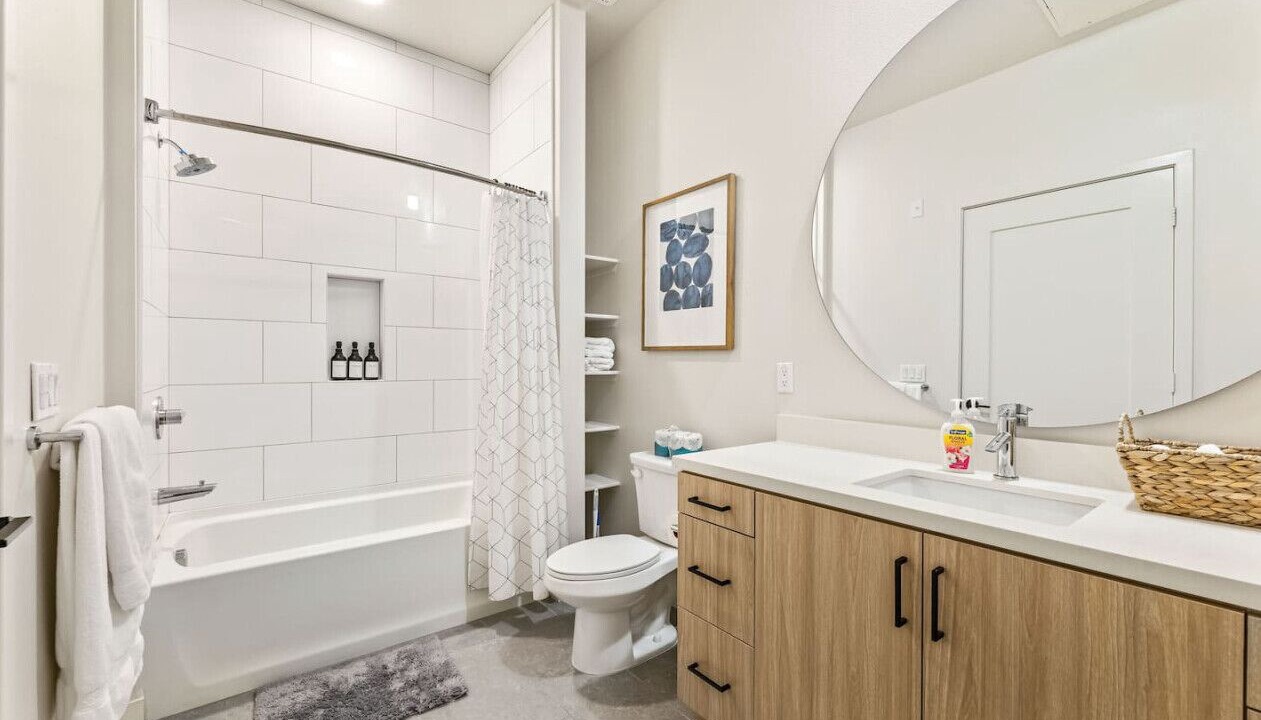 Photo of Bathroom in Santa Ana Heights