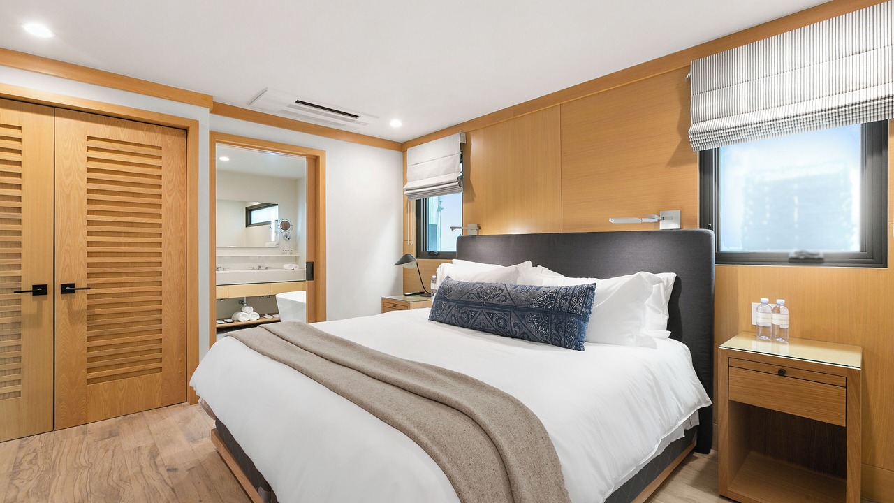 Photo of Bedroom in Eastern Malibu