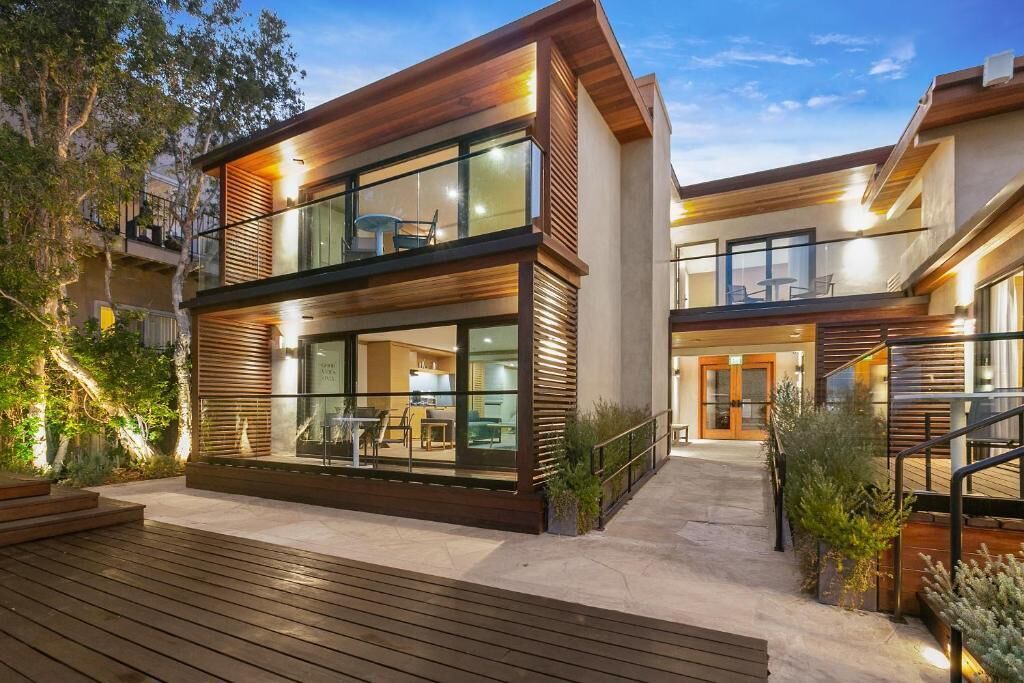 Photo of Outdoor in Eastern Malibu