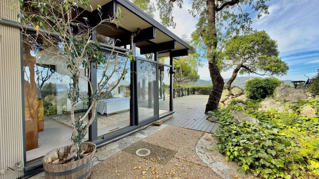Photo of Patio Balcony in San Rafael