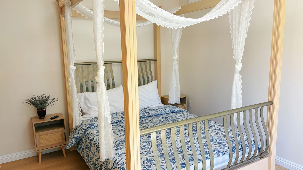 Photo of Bedroom in Hacienda Heights