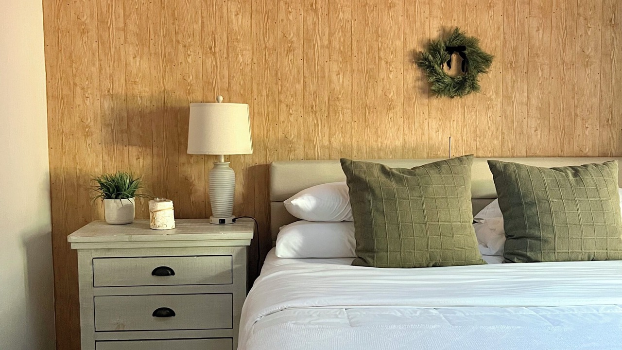 Photo of Bedroom in Mi-Wuk Village